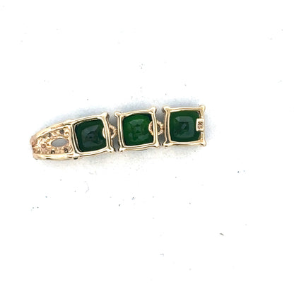 9ct yellow gold diamond pendant by Reeves and Sons, showcasing a sparkling diamond set in a elegant gold pendant.