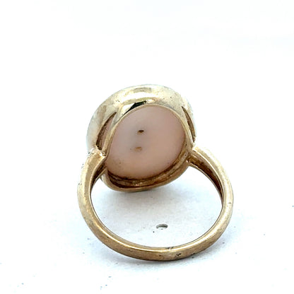 9ct yellow gold ring in size N from Reeves and Sons, showcasing a smooth polished band and elegant craftsmanship.