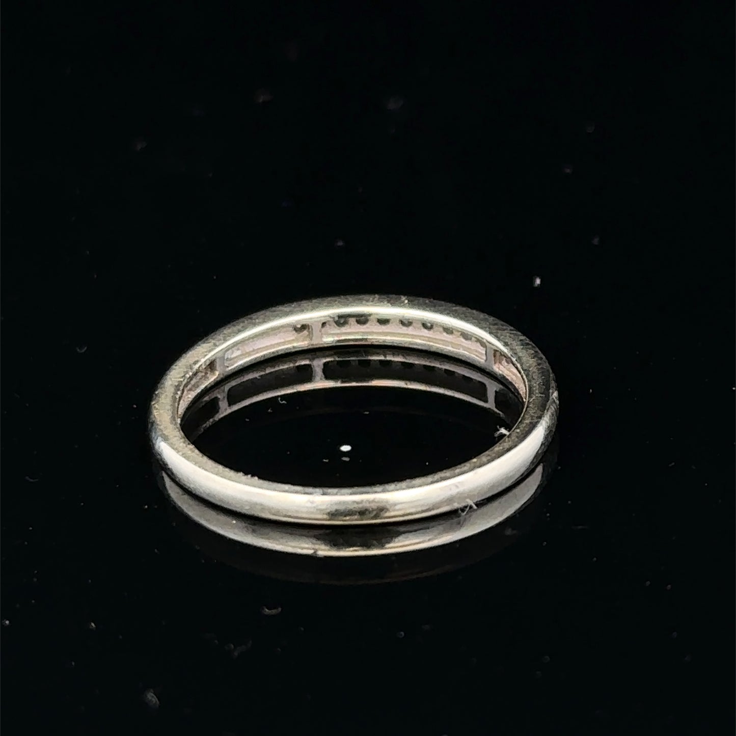Reeves and Sons 9ct white gold half eternity diamond ring size N with sparkling diamonds along the band