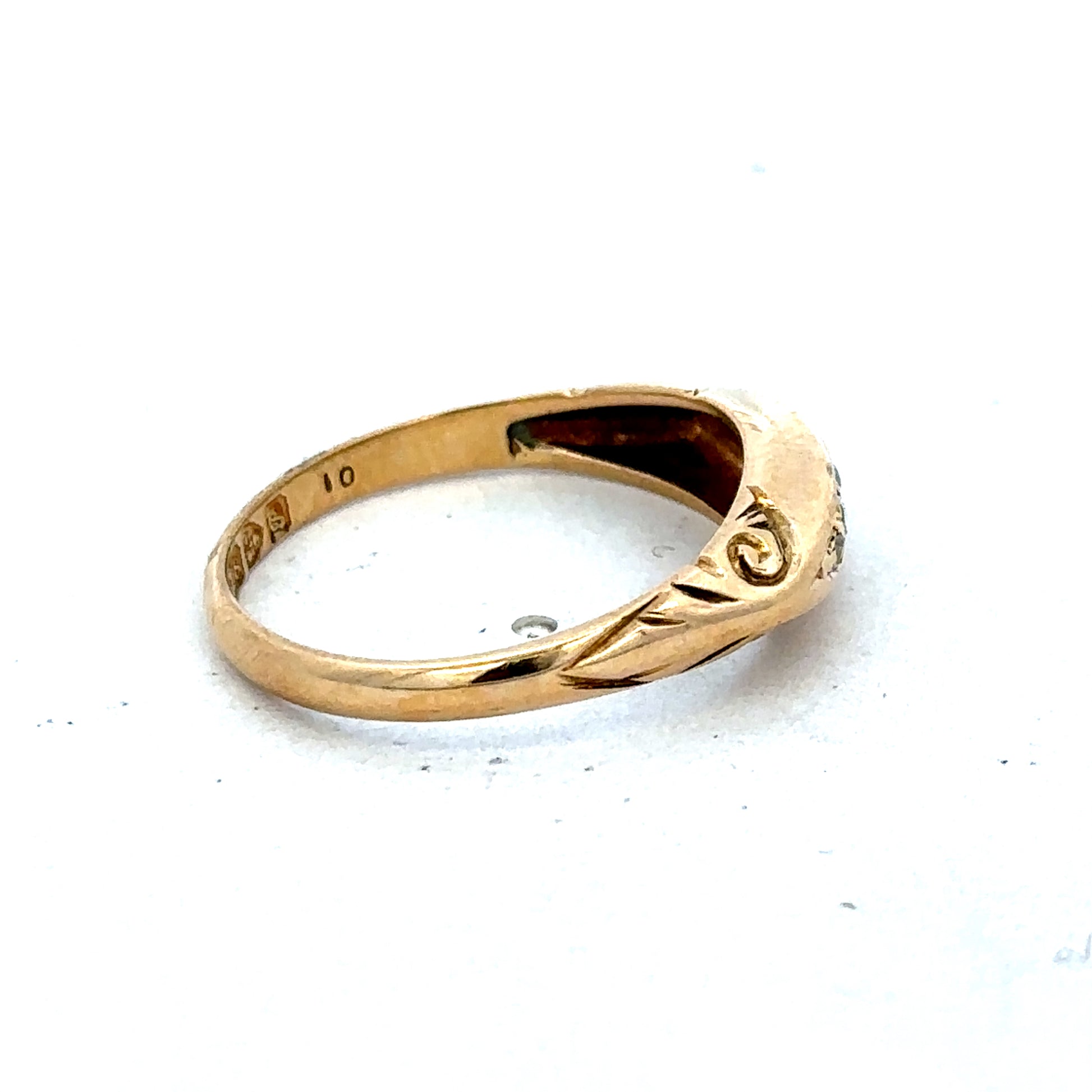 18ct yellow gold diamond ring in size P with sparkling diamonds, crafted by Reeves and Sons.