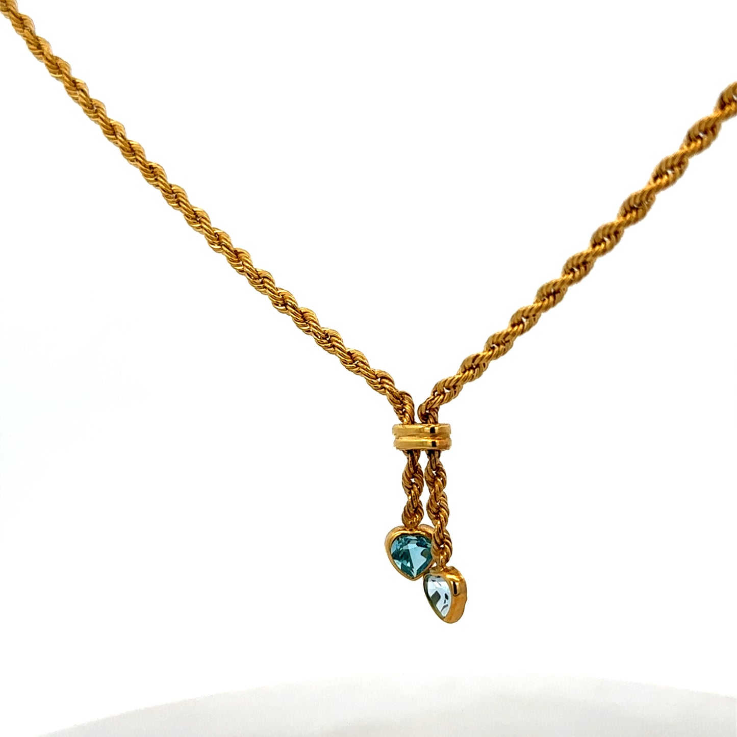 9ct yellow gold chain from Reeves and Sons, weighing 3.8g, shown in a close-up image highlighting its fine link details.