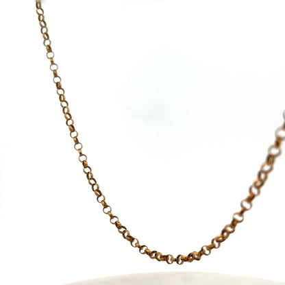 9ct yellow gold belcher chain from Reeves and Sons, showing a close-up of the 4.7g chain with polished links.
