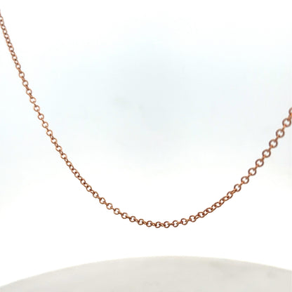 9ct gold chain weighing 4.4g from Reeves and Sons, showcasing a detailed and polished jewelry chain.