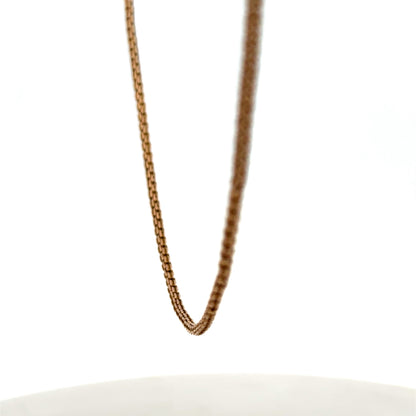 Reeves and Sons 9ct yellow gold chain, 6.5g, featuring a detailed link design, shown on a plain background.