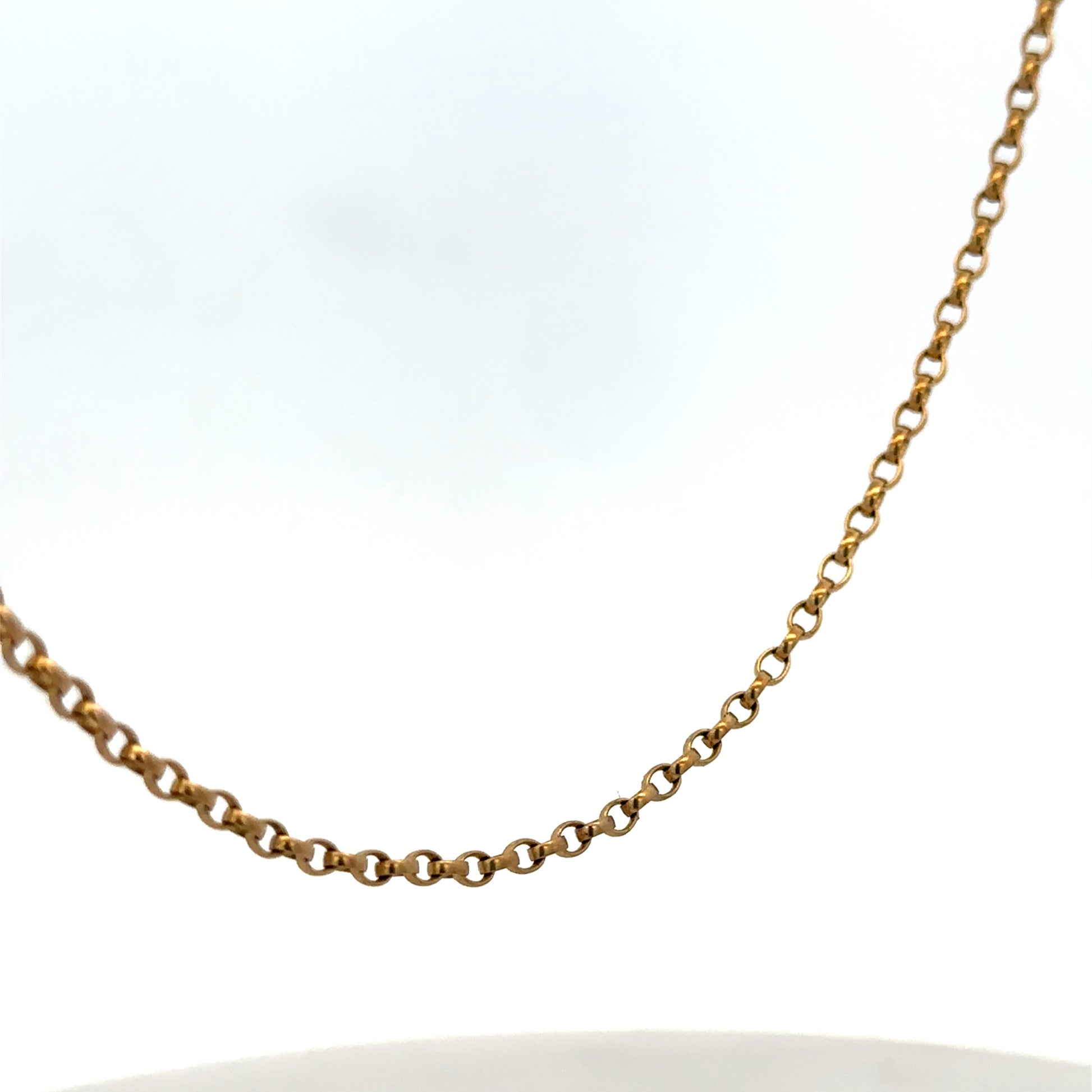 9ct yellow gold belcher chain weighing 6.2g, showcasing its links and shine, from Reeves and Sons.