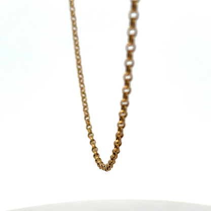 9ct yellow gold belcher chain by Reeves and Sons, 6.2g, showing the shiny, linked gold chain on a neutral background