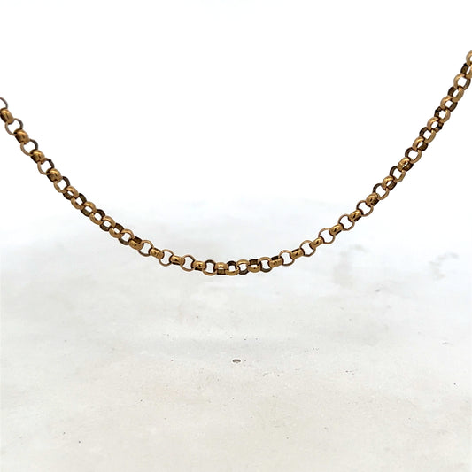 9ct yellow gold belcher chain weighing 14.5g, crafted by Reeves and Sons, featuring interlinked round gold links.