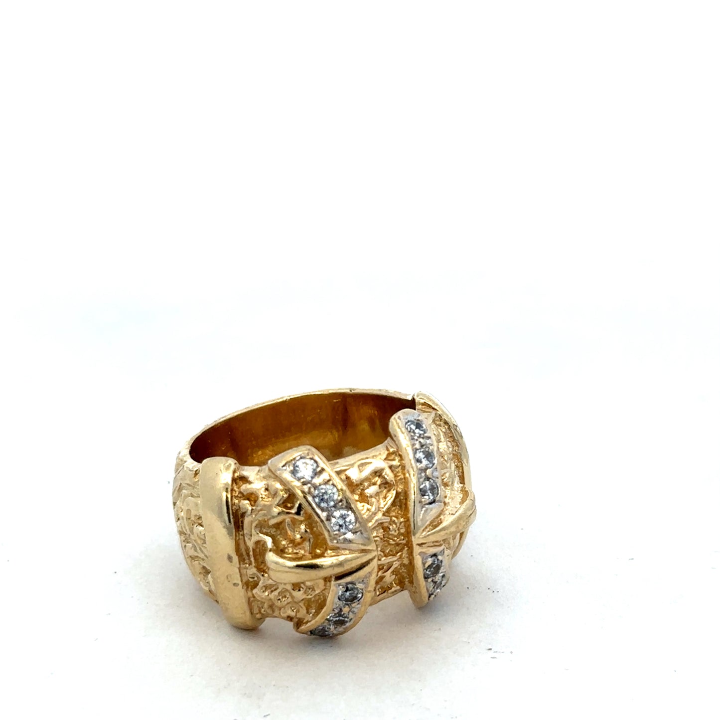 9ct yellow gold buckle ring in size Y with polished finish, designed by Reeves and Sons.