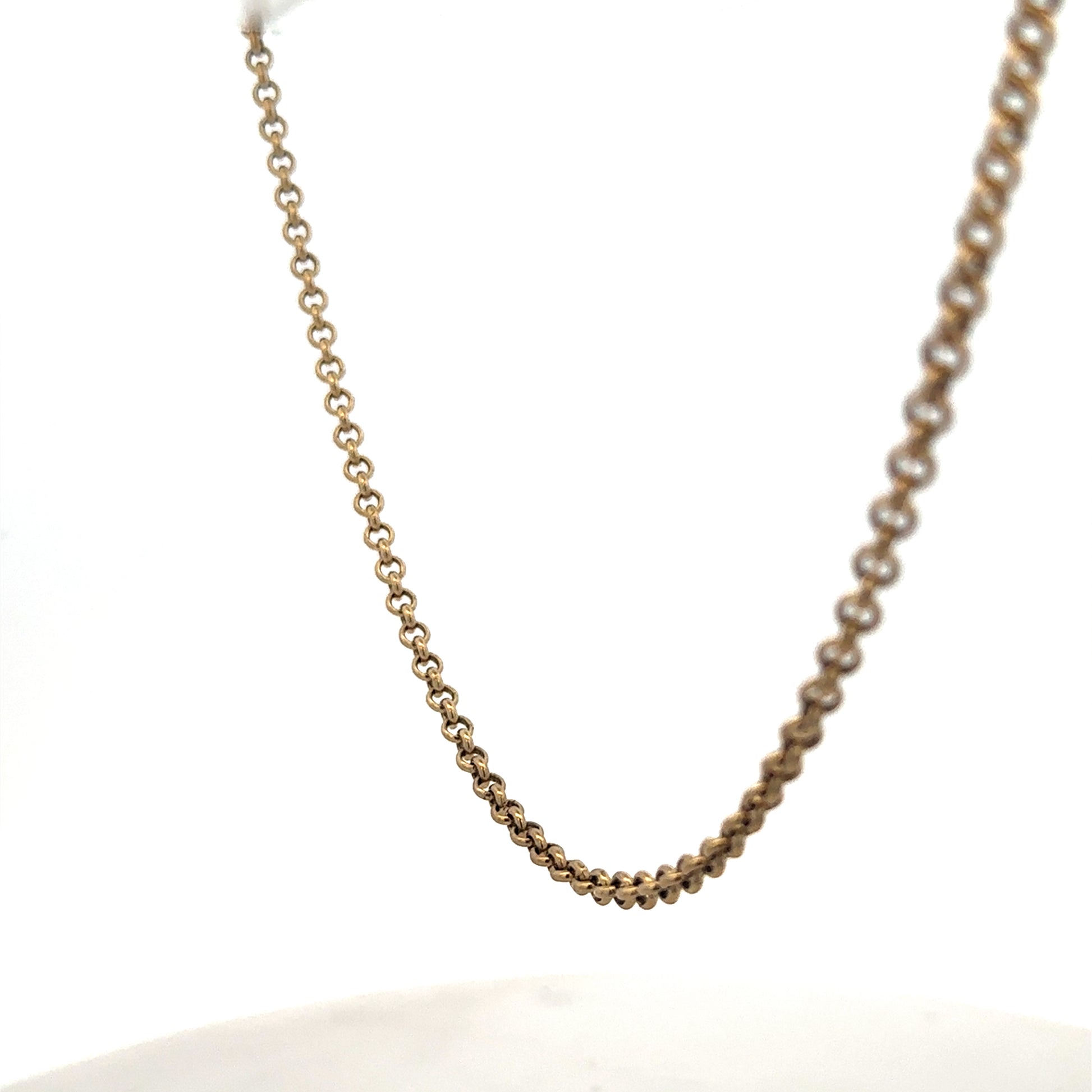 9ct yellow gold belcher chain with a classic link design, weighing 13.4g, from Reeves and Sons.