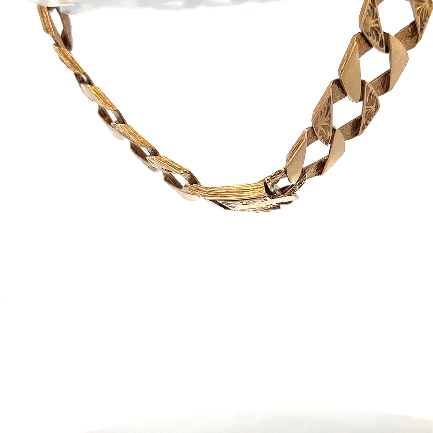 Reeves and Sons 9ct yellow gold bracelet weighing 29.5g, with intricate chain links and polished finish.