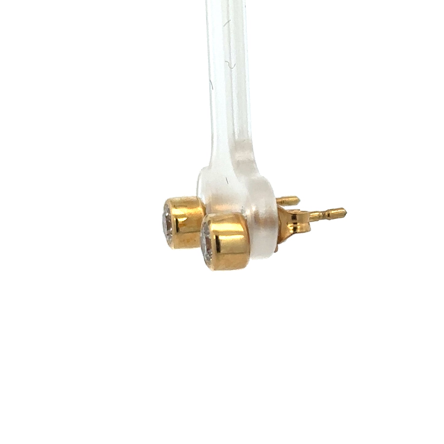 Reeves and Sons 18ct gold lab-grown diamond stud earrings with 0.84 carats, set in a classic design, shown in the image.