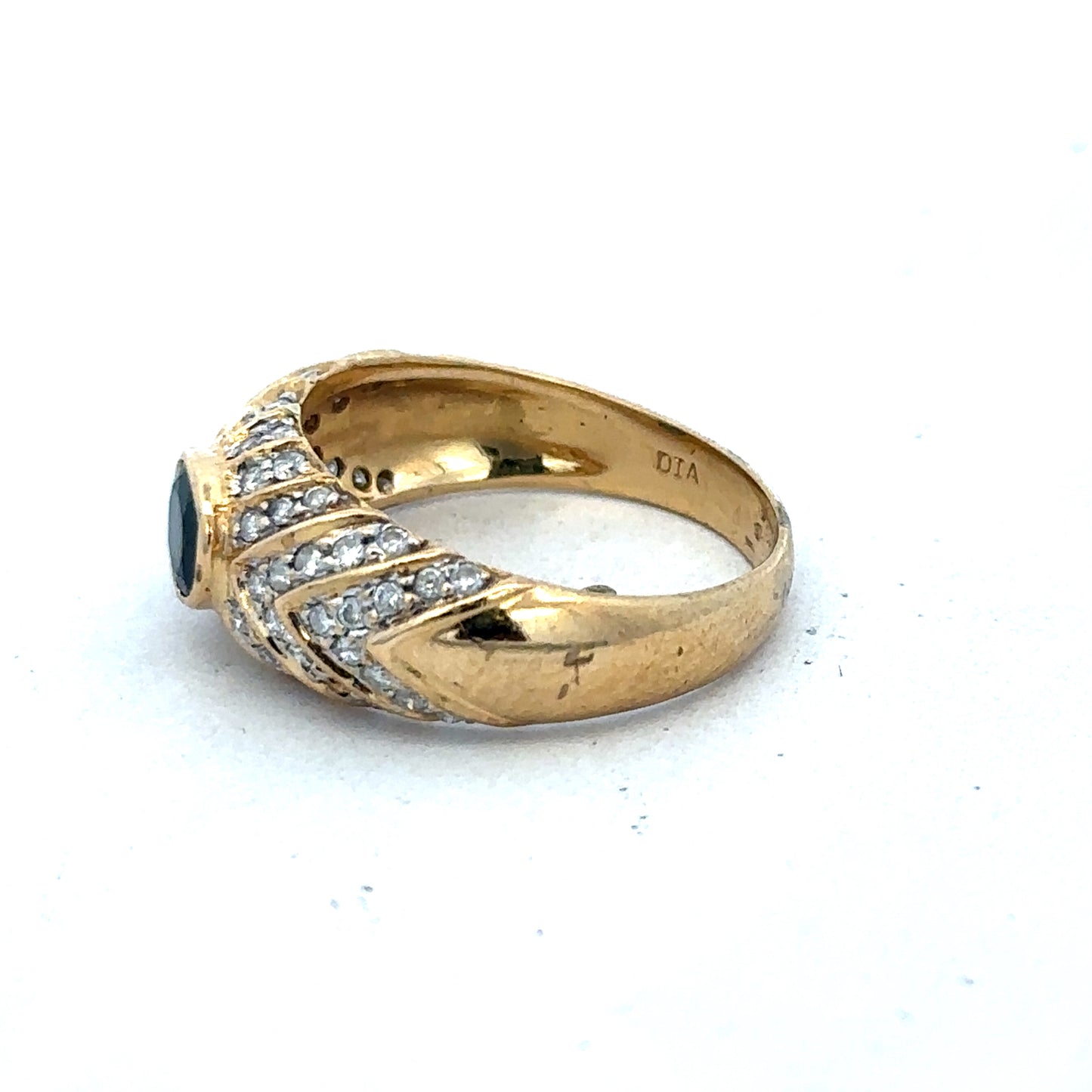 18ct yellow gold diamond ring in size P with sparkling diamonds, crafted by Reeves and Sons.