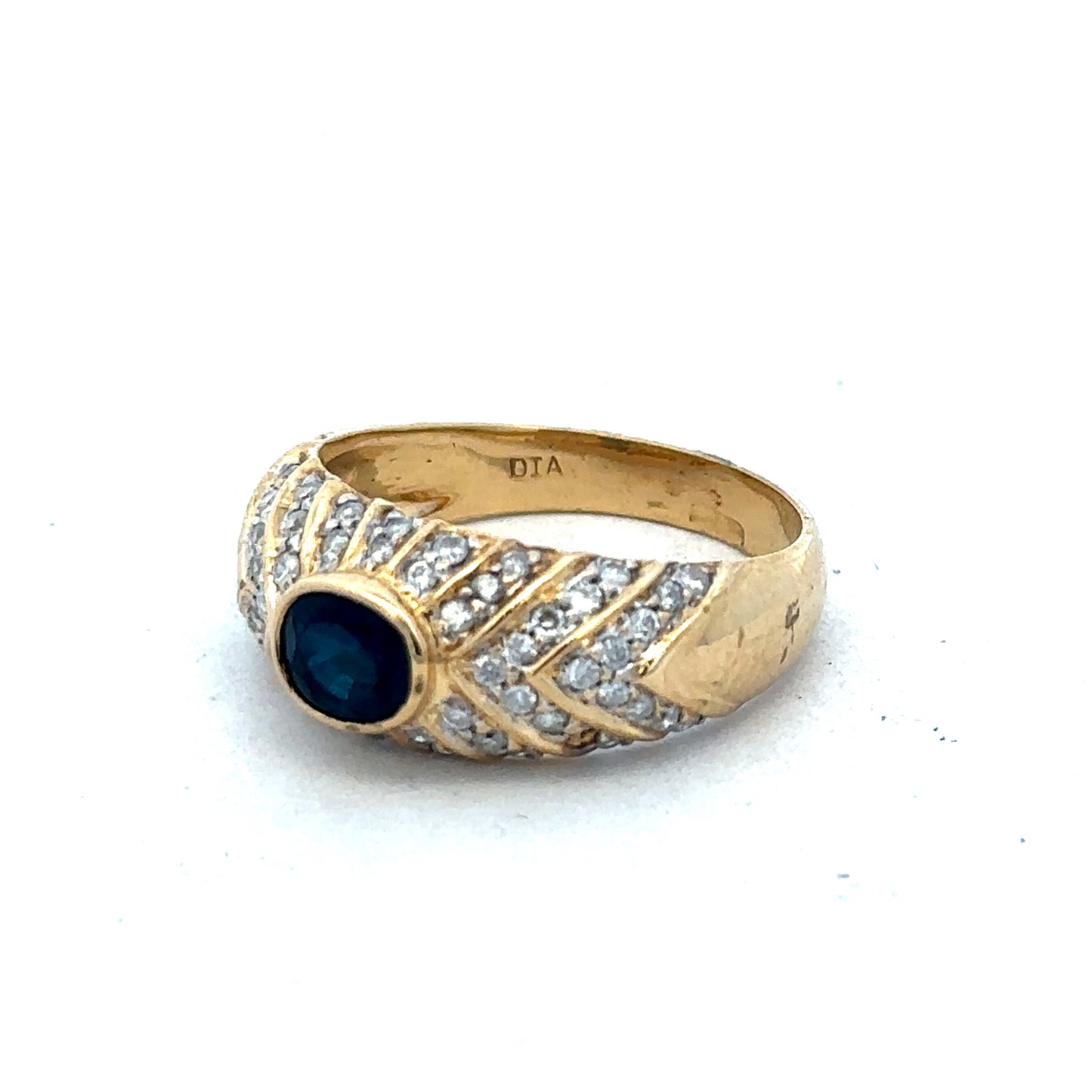 18ct yellow gold diamond ring in size P with sparkling diamonds, crafted by Reeves and Sons.