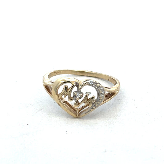 9ct yellow gold MUM ring in size N by Reeves and Sons, featuring a polished band with engraved lettering.