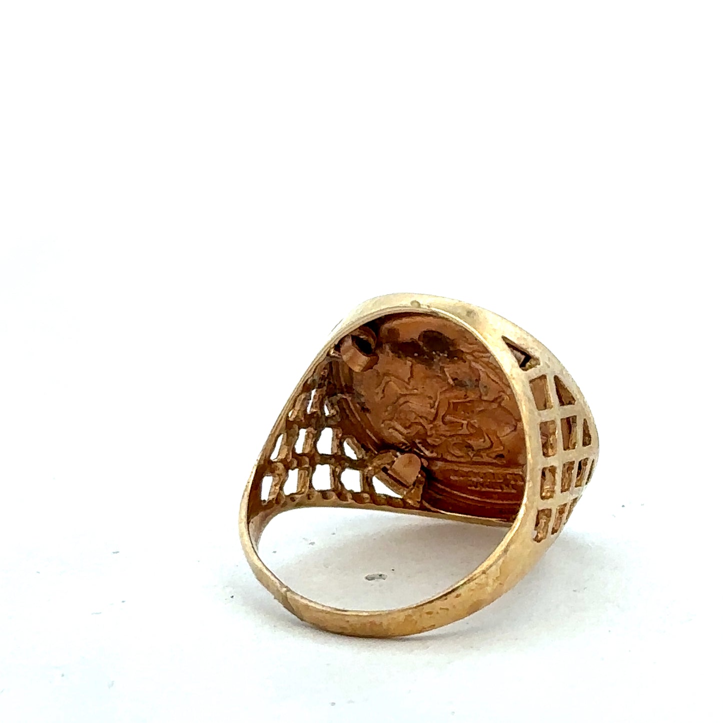 9ct yellow gold St George ring in size V with engraved details, crafted by Reeves and Sons.