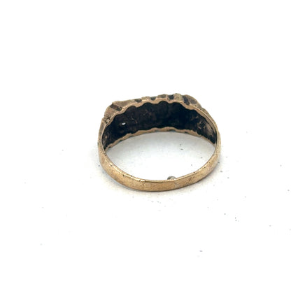 9ct yellow gold diamond signet ring in size S1/2 with engraved design, crafted by Reeves and Sons.