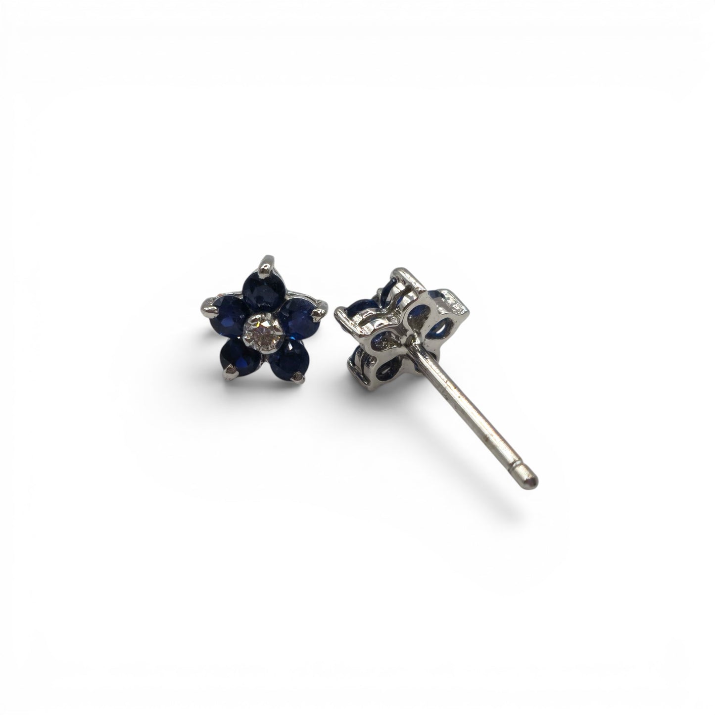 18ct white gold daisy sapphire and diamond stud earrings sh24736l