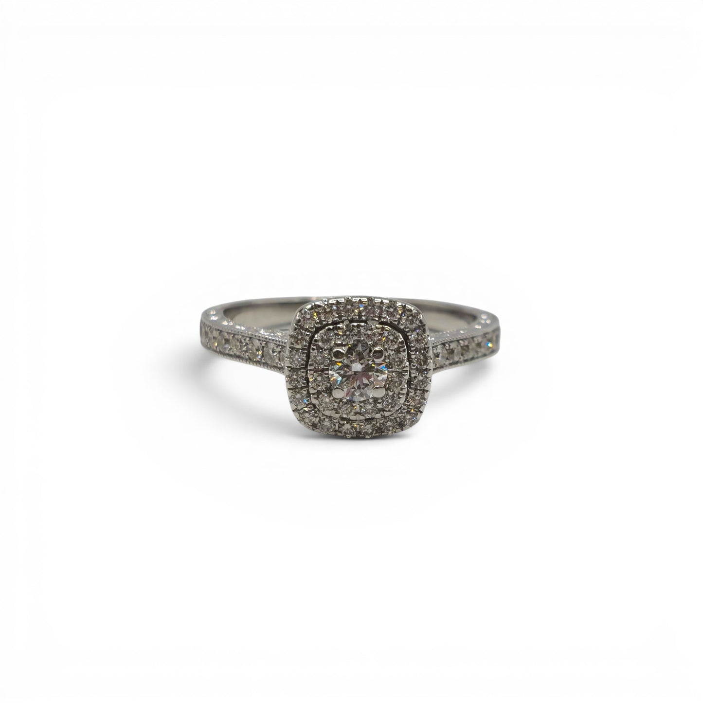 14ct white gold diamond cluster ring sh25156l
