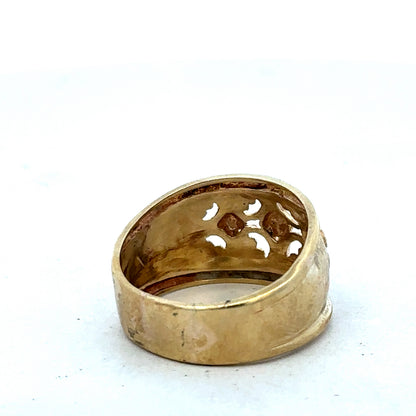 9ct yellow gold ring size V (sh27144b)