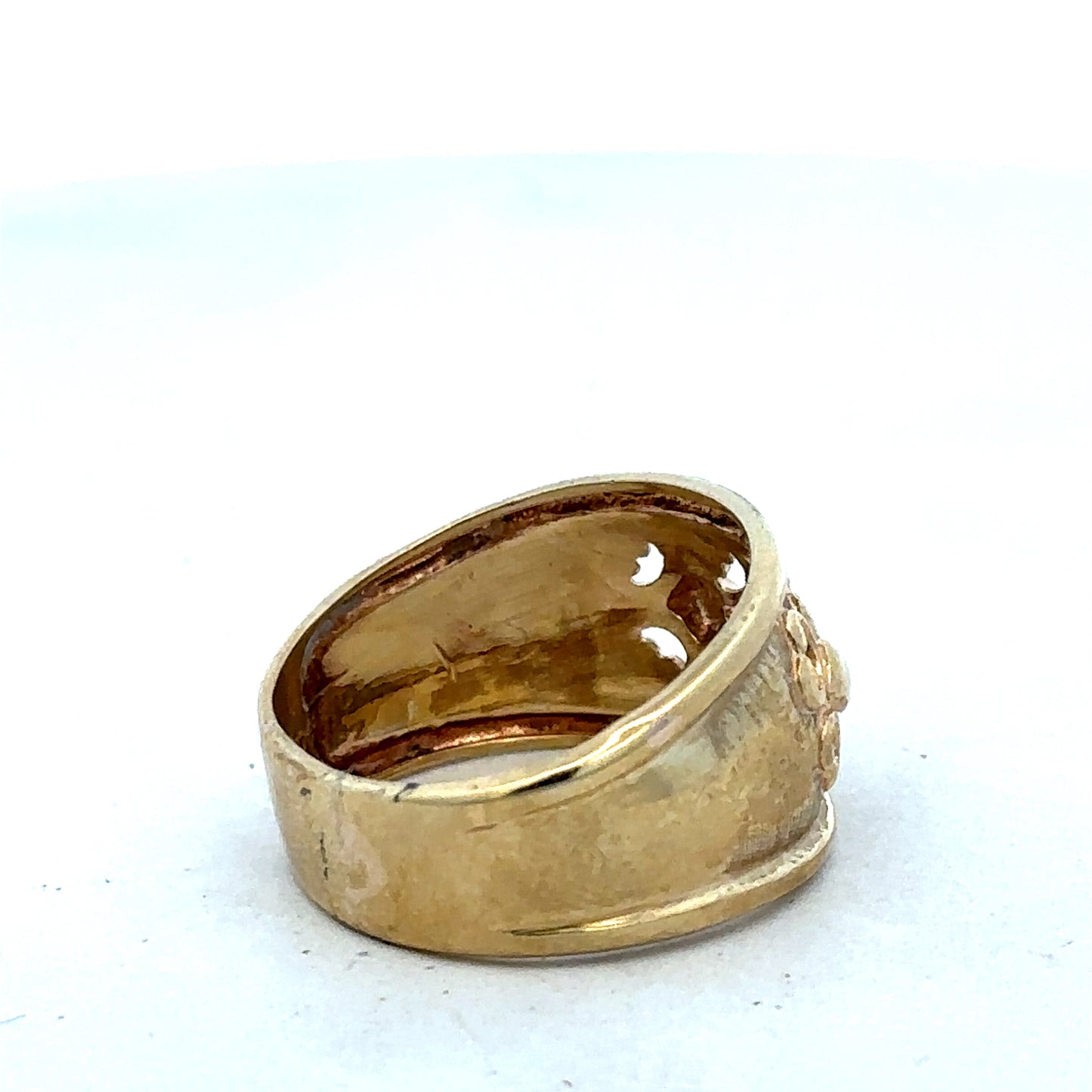 9ct yellow gold ring size V (sh27144b)