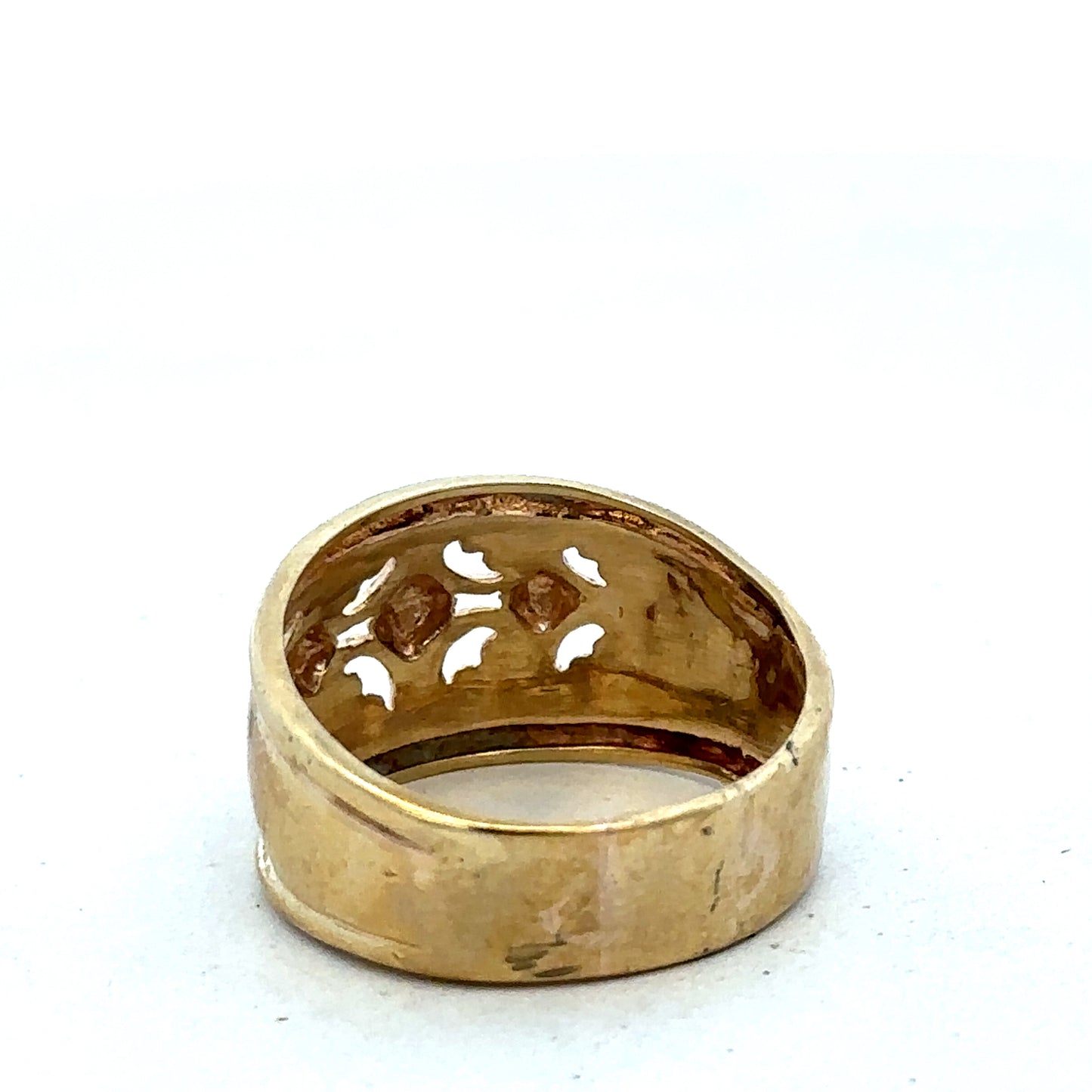 9ct yellow gold ring size V (sh27144b)