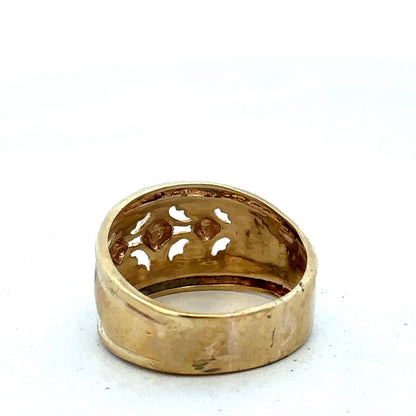 9ct yellow gold ring size V (sh27144b)