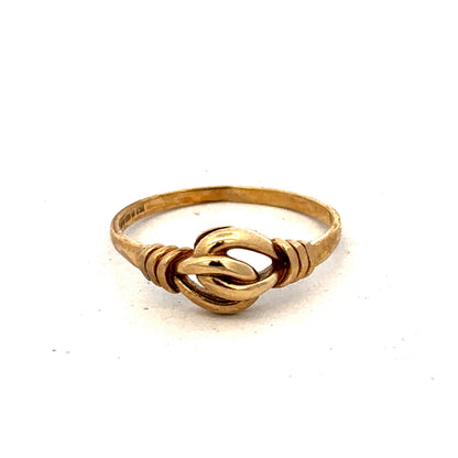 9ct yellow gold ring in size N with a smooth band, crafted by Reeves and Sons.