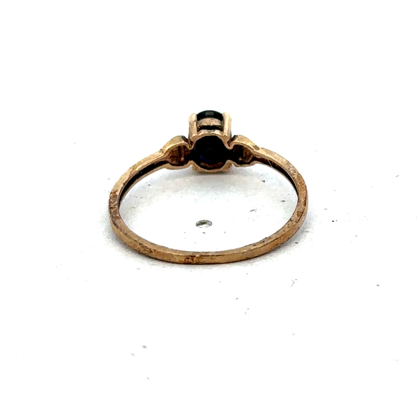 Yellow gold ring in size M by Reeves and Sons, featuring a smooth polished band with a classic design.