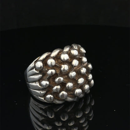 Silver keeper ring size Z1 by Reeves and Sons featuring a polished band and detailed design.