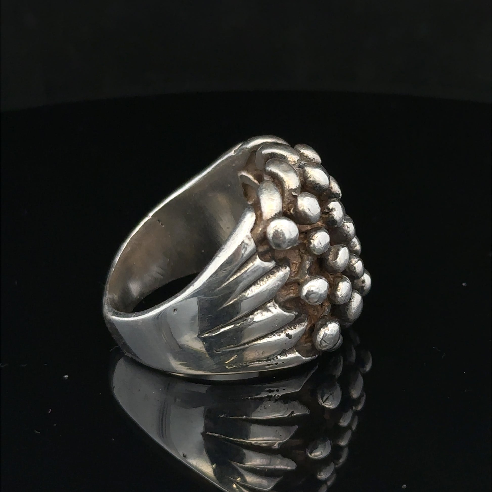 Silver keeper ring size Z1 by Reeves and Sons, featuring a sleek band design ideal for everyday wear.