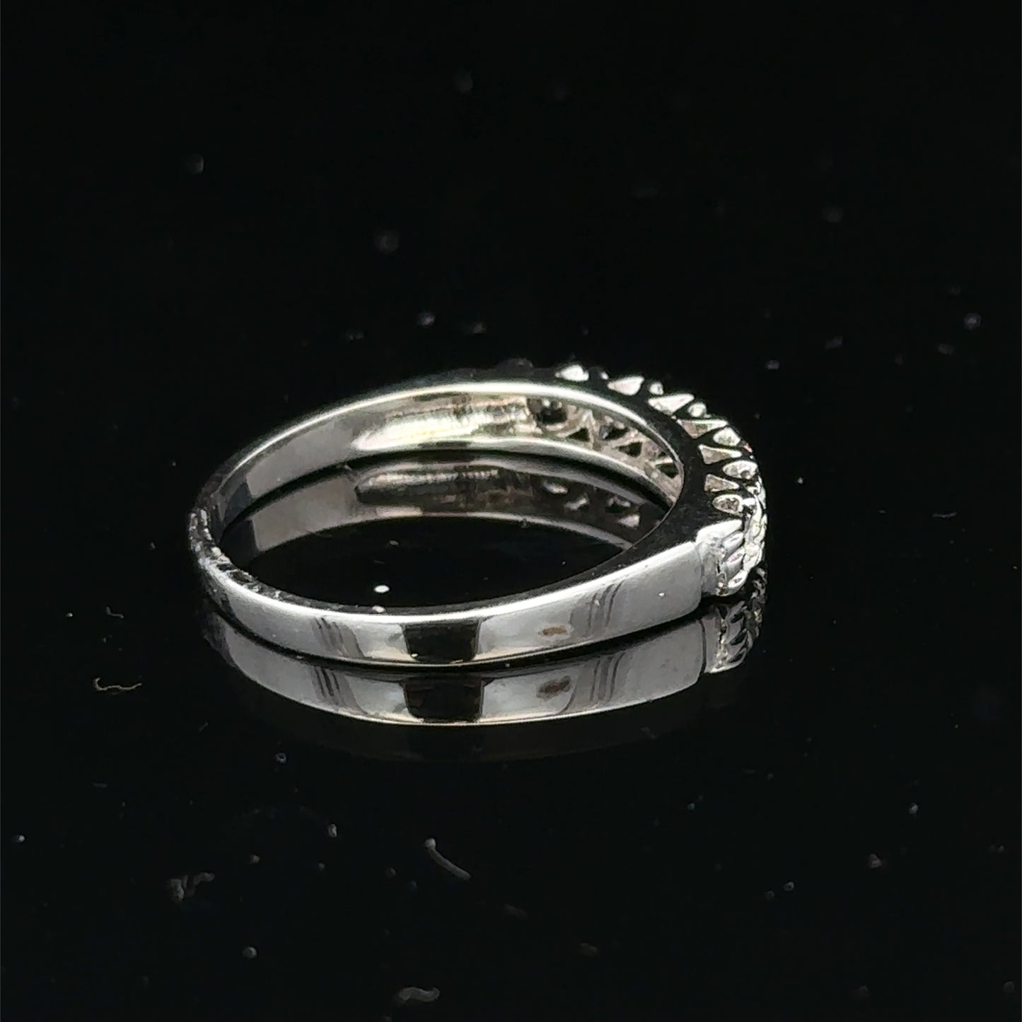 9ct white gold diamond ring in size O with sparkling diamonds, crafted by Reeves and Sons.