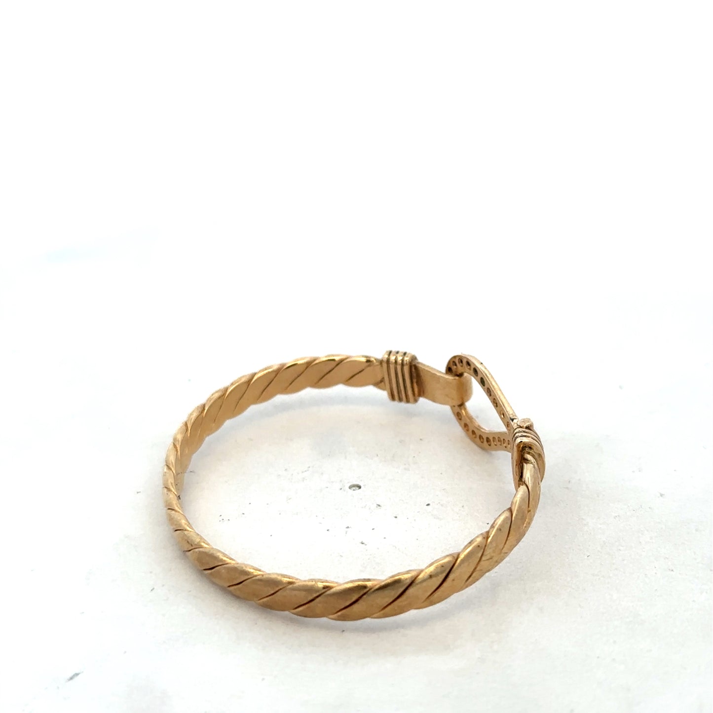 9ct yellow gold bangle 12.7g (sh25244l)