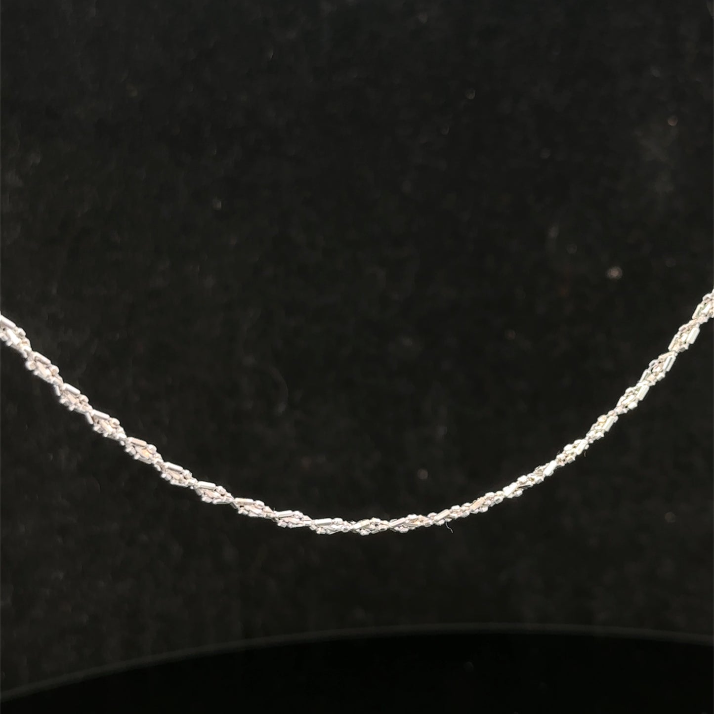 9ct white gold chain 3.2g (sh27416b)