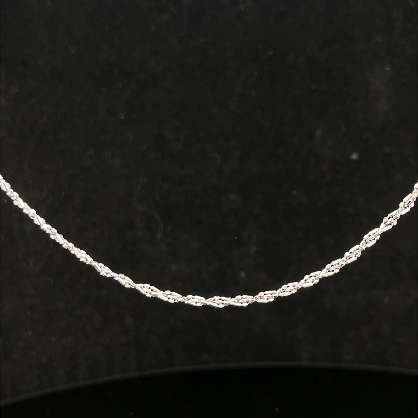 9ct white gold chain 3.2g (sh27416b)