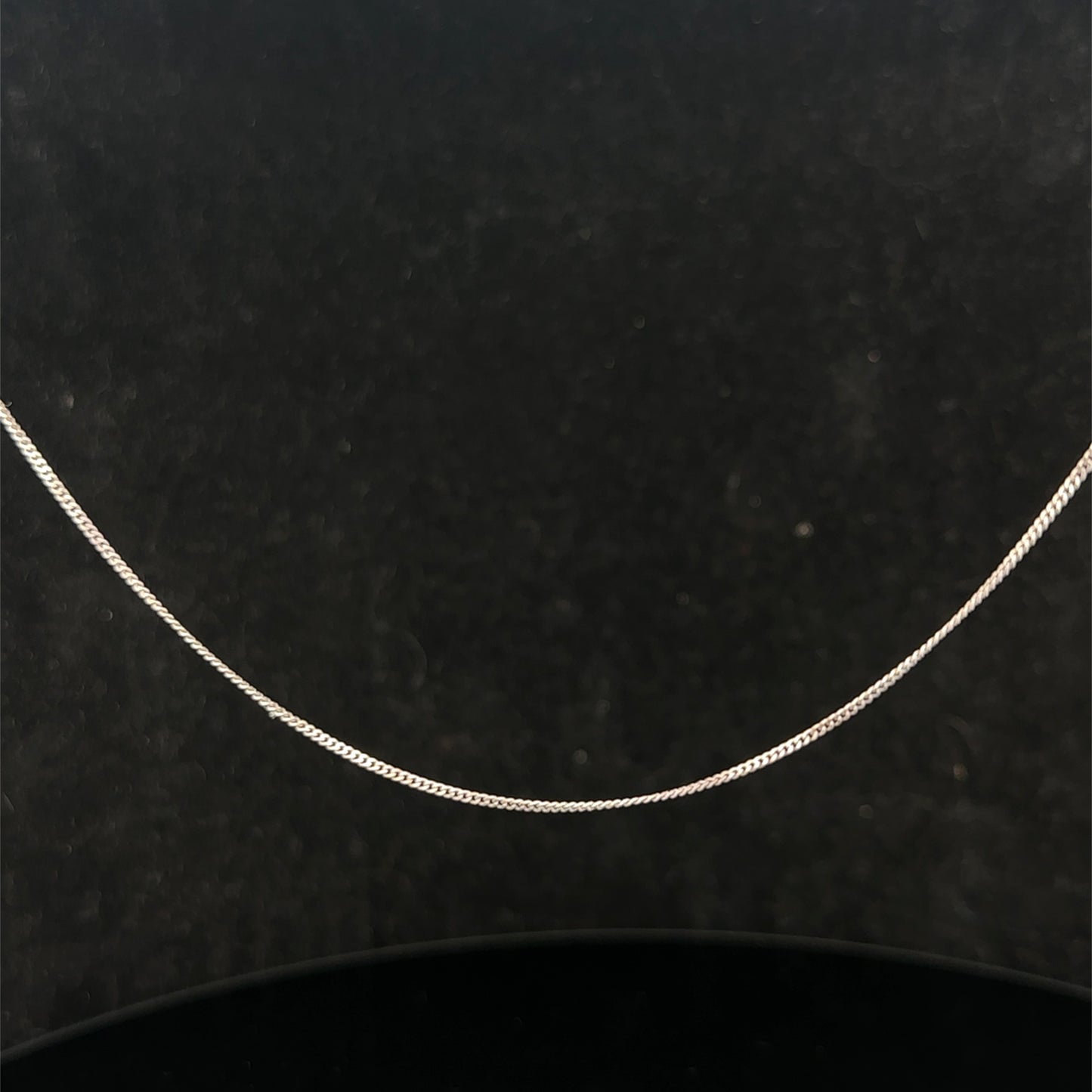9ct white gold chain 1.5g (sh27093b)
