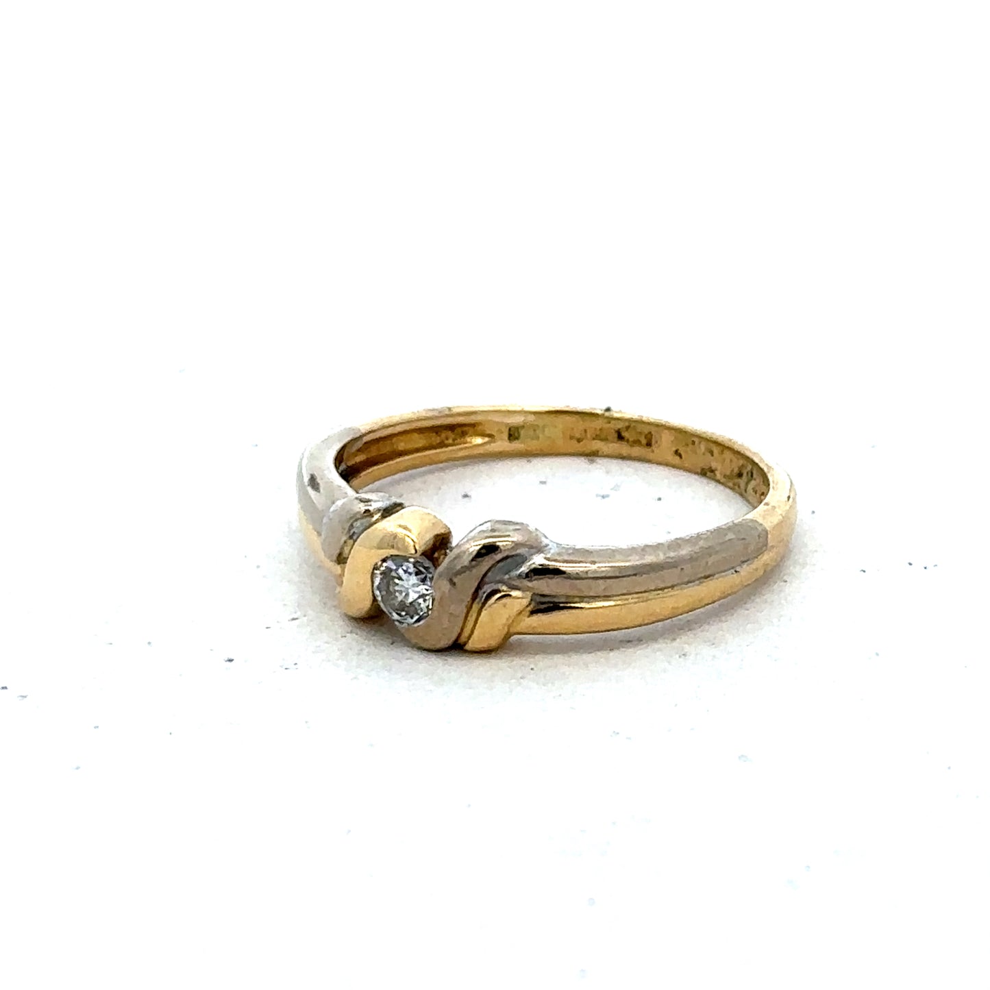 18ct yellow gold diamond ring size N1/2 (sh27472b)