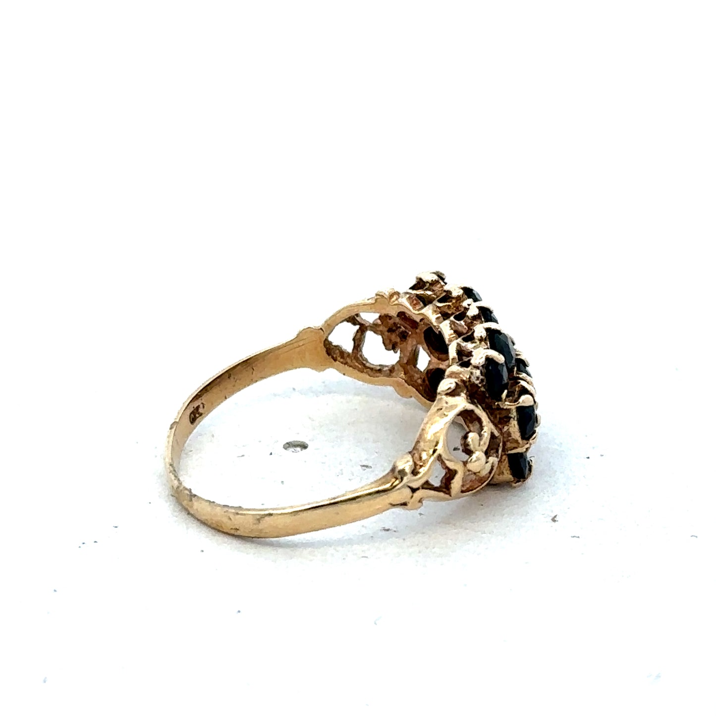 9ct yellow gold sapphire ring size P (sh27321b)
