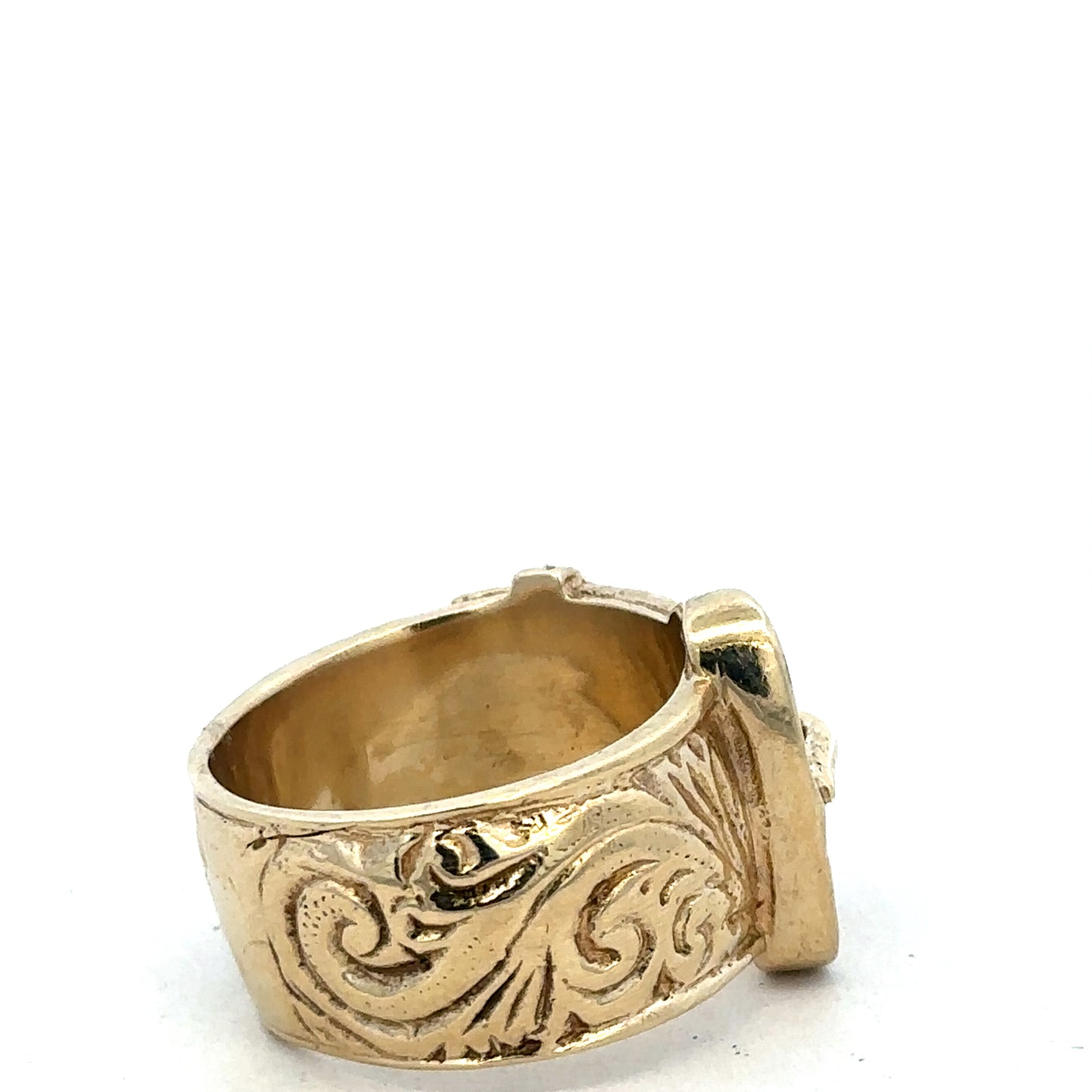 9ct yellow gold buckle ring size X (sh27487b)