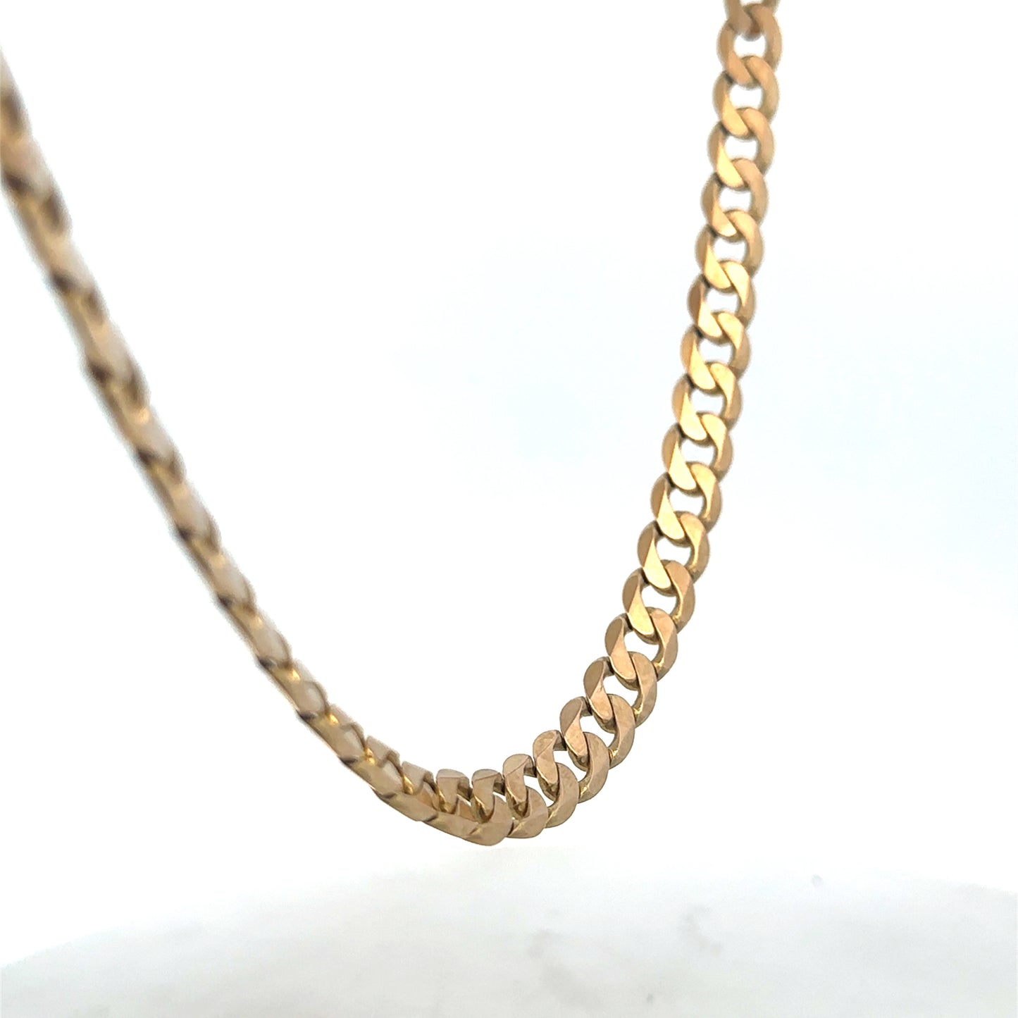 9ct yellow gold curb chain 47.6g (sh27488b)