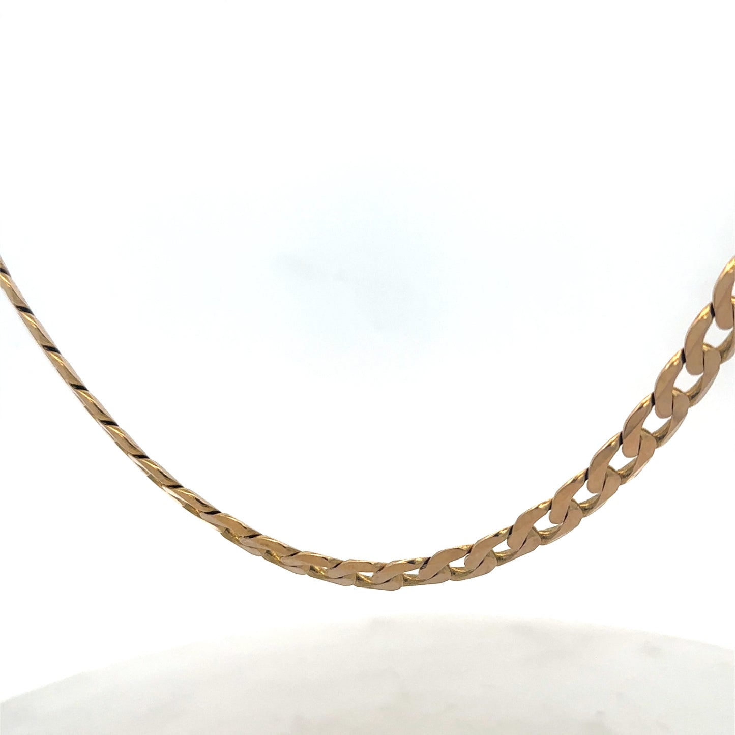 9ct yellow gold curb chain 47.6g (sh27488b)