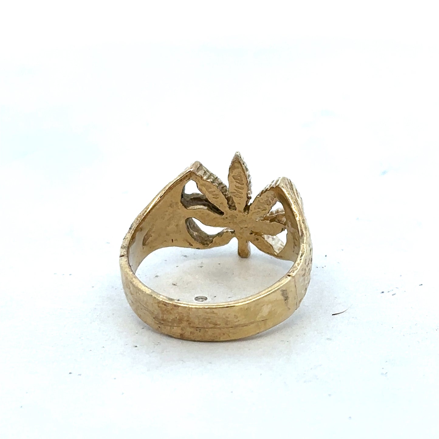 9ct yellow gold ring size U1/2 (sh27363b)