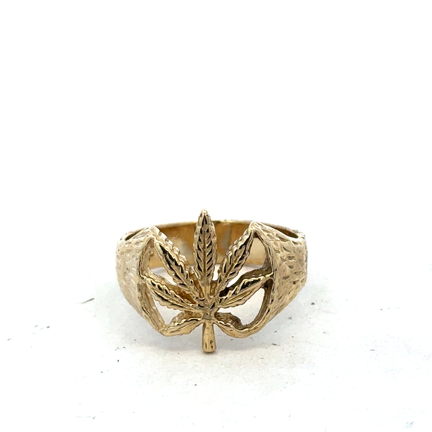 9ct yellow gold ring size U1/2 (sh27363b)