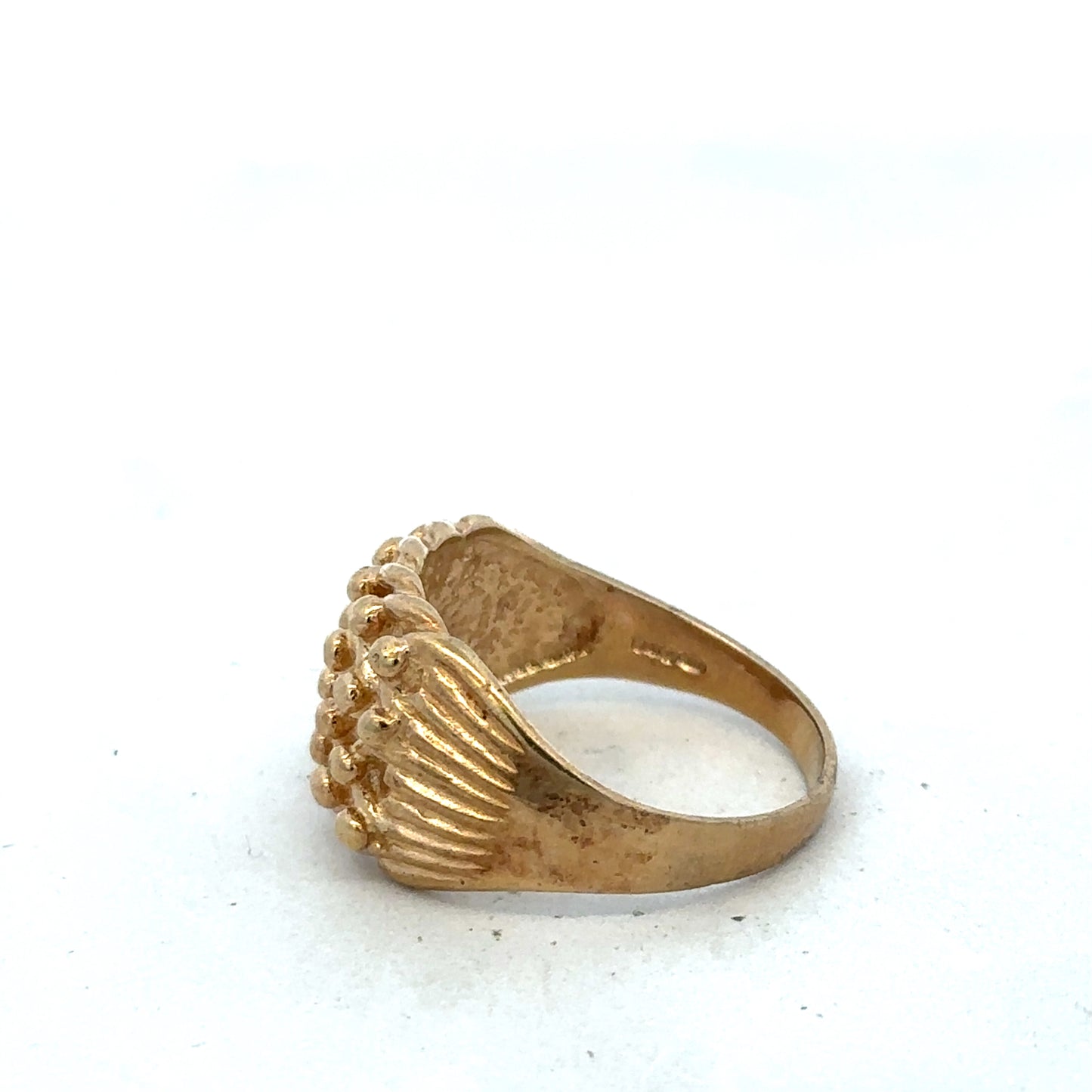 9ct yellow gold keeper ring size U (sh27503b)