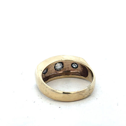 9ct yellow gold diamond ring size T1/2 (sh27502b)