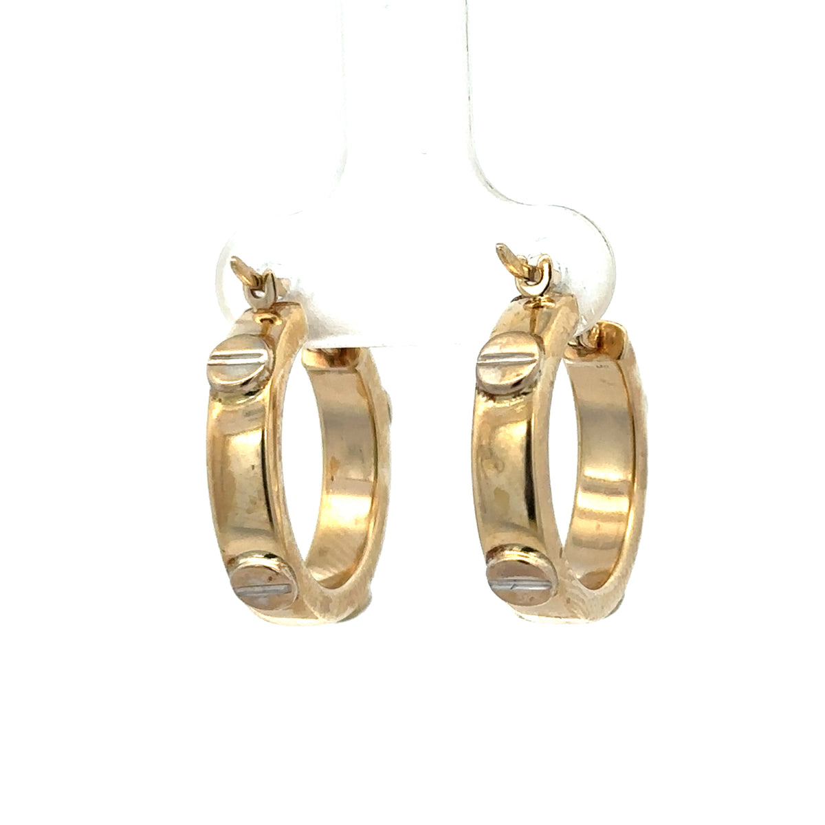 Reeves and Sons 9ct yellow gold hoop earrings, 2.9g, with a smooth polished finish and classic circular shape.