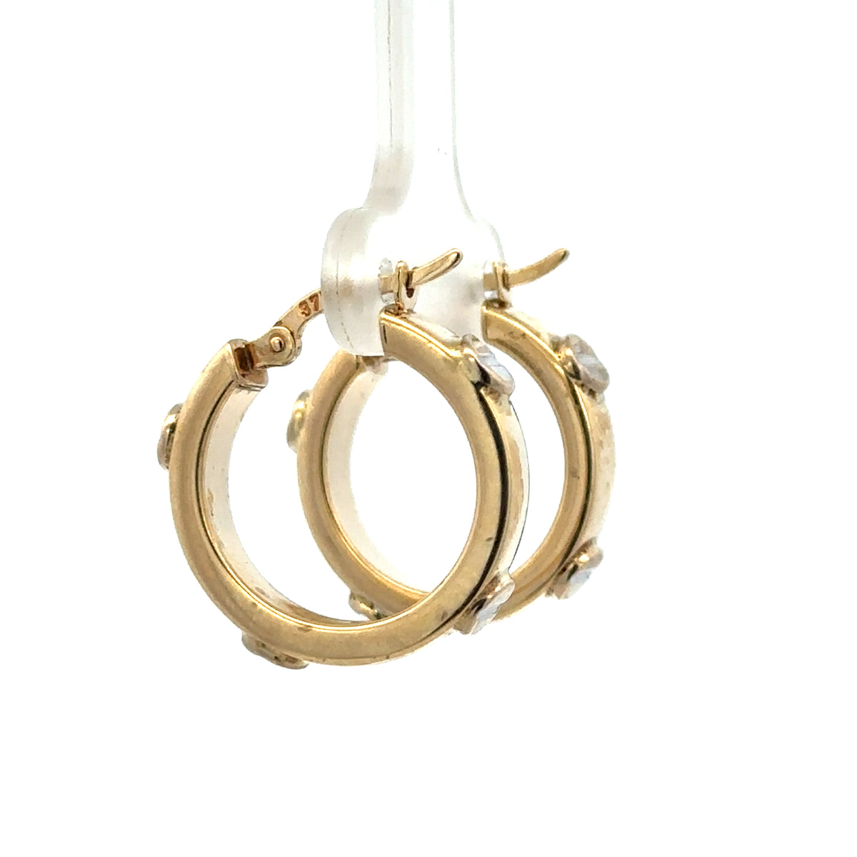 Reeves and Sons 9ct yellow gold hoop earrings, 2.9g, medium-sized, shiny polished finish, displayed on a plain background.