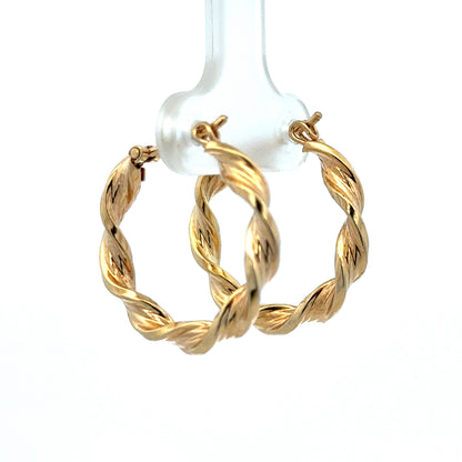 9ct yellow gold hoop earrings 1.8g (sh27508b)