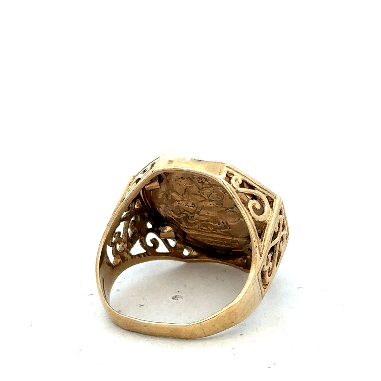 9ct yellow gold St George ring size T (sh25575l)