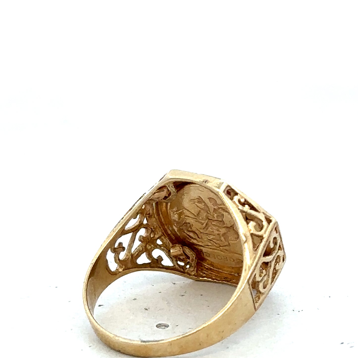 9ct yellow gold St George ring size T (sh27516b)