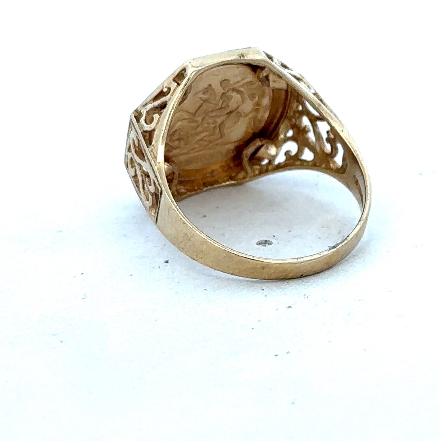 9ct yellow gold St George ring size T (sh27516b)
